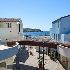 appartamenti-marina-di-salivoli.it-tuscanyhotel.com/