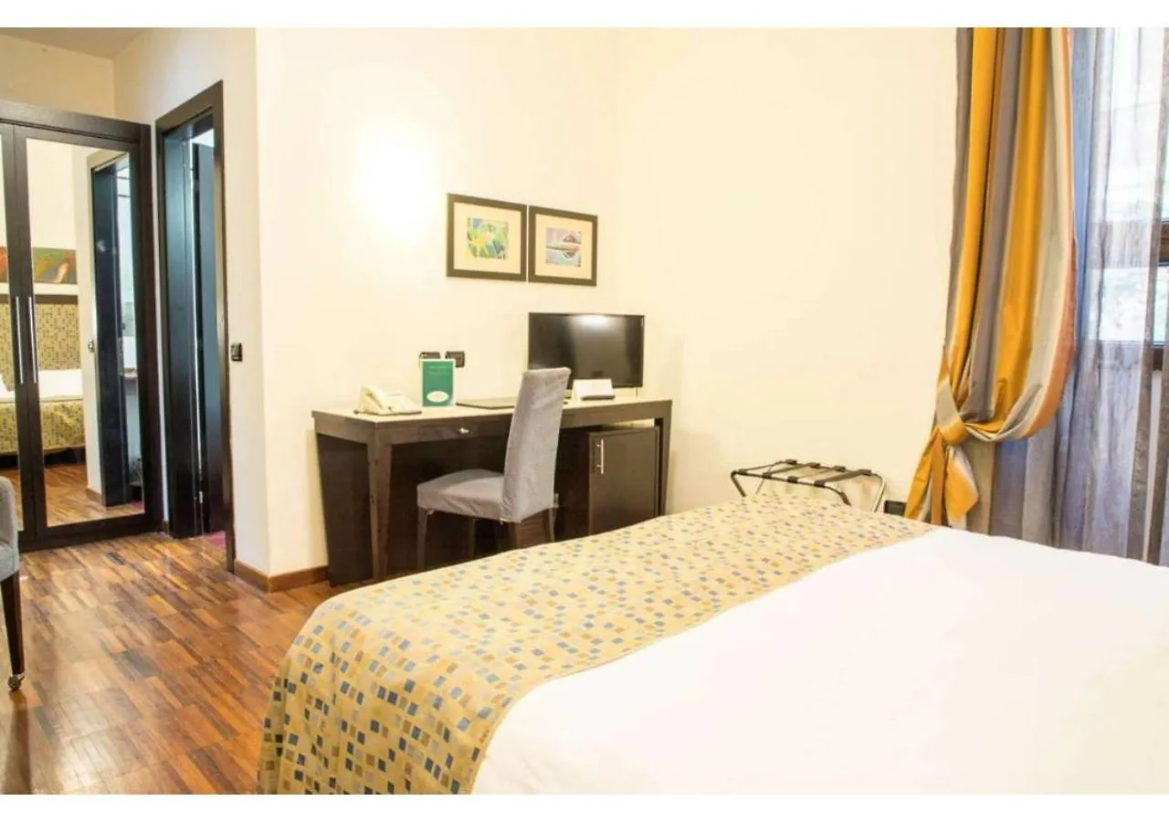 Residenza Mecenate Aparthotel Rome 0*,